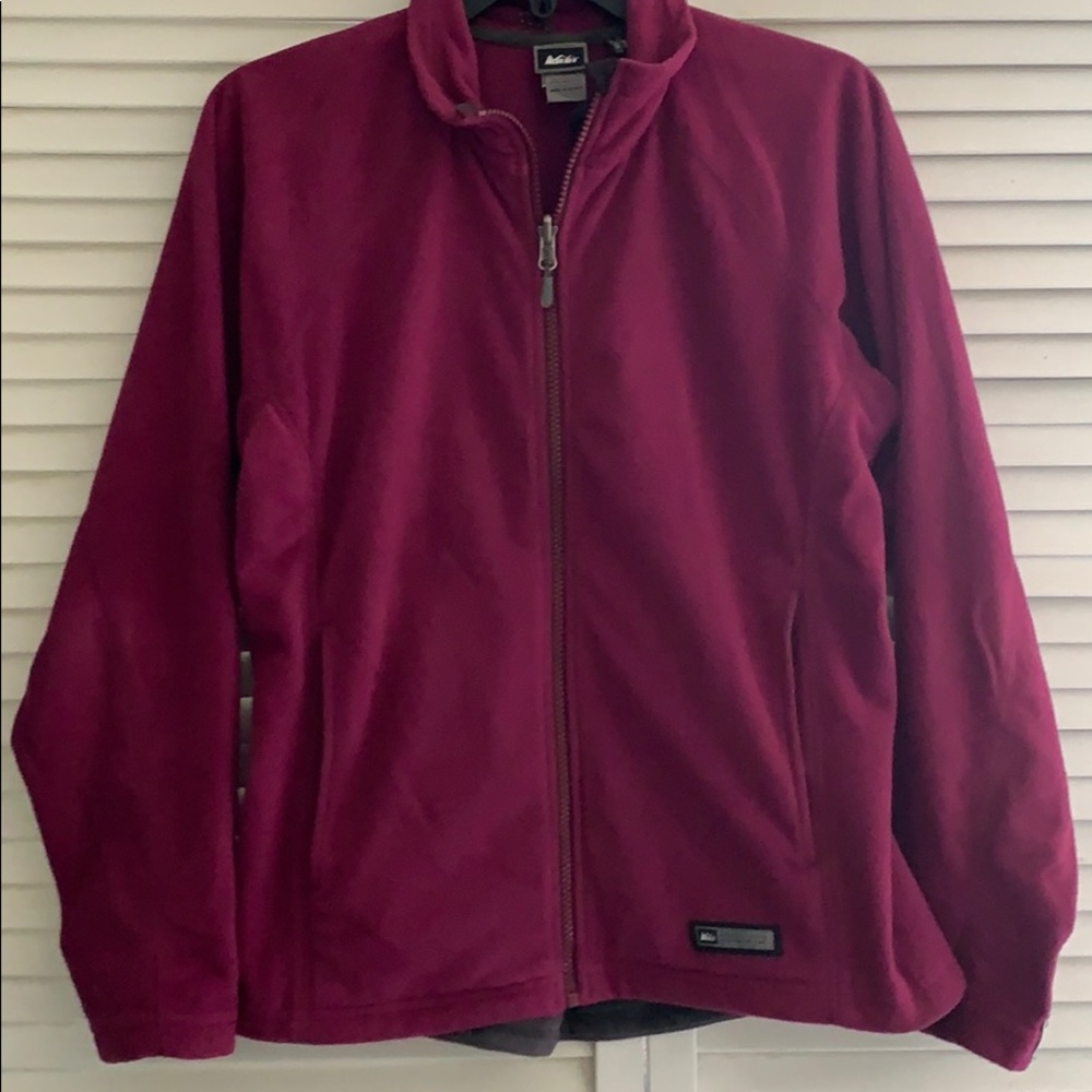 REI zip up jacket. Side pockets. Warm fleece M